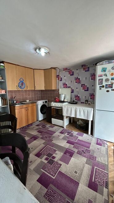 продаю дом село джал бишкеке: Дом, 27 м², 2 комнаты, Риэлтор, Старый ремонт