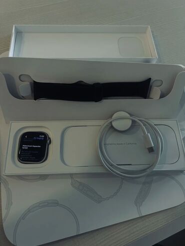 Smart saatlar: İşlənmiş, Smart saat, Apple, Sim kart, rəng - Bej