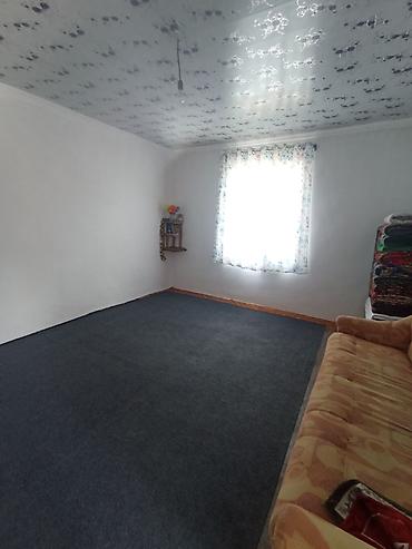 Продажа коттеджей и домов: Продаётся или меняется дом в селе Мээнеткече, город Токмок. Дом тёплый — 3