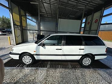 Volkswagen: Volkswagen Passat Variant: 1994 г., 1.8 л, Механика, Бензин, Универсал — 3