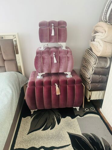 винтажная мебель: Сундук, цвет - Фиолетовый, Новый