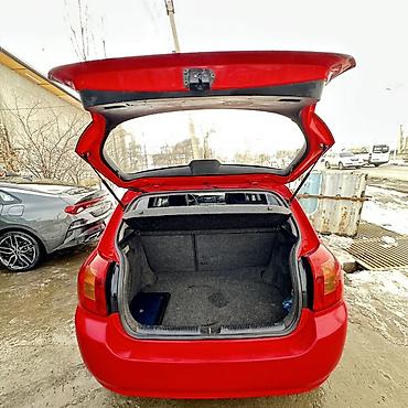 Toyota: Toyota Corolla: 2002 г., 1.6 л, Автомат, Бензин, Хэтчбэк — 12