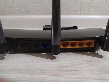 raspberry pi: Wi-Fi роутер 3-антенный, N450, отличное состояние, отлично работает — 3