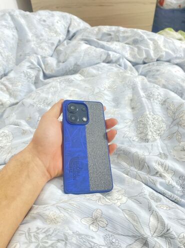 Другие мобильные телефоны: Смартфон с чехлом The North Face (синий) - Экран с фронтальной — 1