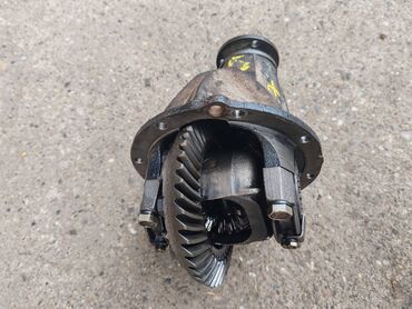 Auto delovi: Srce zadnjeg diferencijala Lada 21213,21214 Niva 1.7 br.1. Skinuto sa — 10