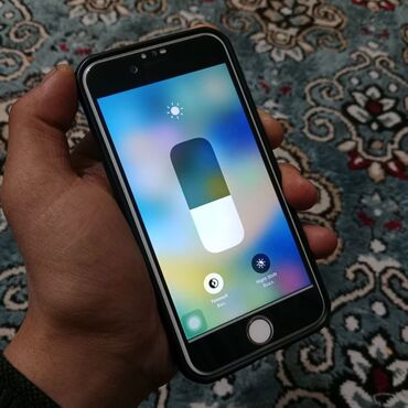 Apple iPhone: IPhone 8, Б/у, 64 ГБ, Красный, Зарядное устройство, Защитное стекло, Чехол, 100 % — 6