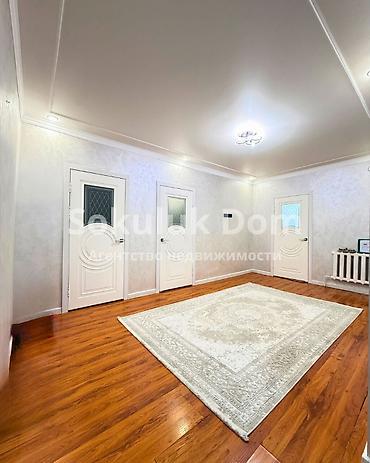 Продажа коттеджей и домов: 🏠Продается дом в с. Сокулук 🟡Комнаты: 5 🟡 Участок: 7,5 соток 🟡 — 13