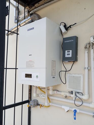 Su təchizatı: Santexnik ustası hər növ santexnik işlərin görülməsi isti soyuq suyun — 4