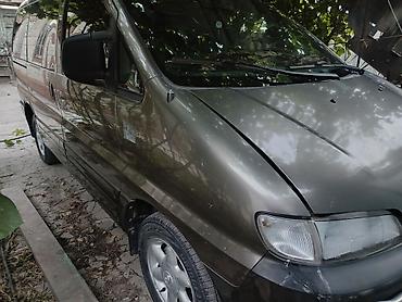 devo matiz: Hyundai H-1: 1999 г., 2.5 л, Механика, Дизель, Минивэн — 6