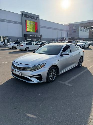 Kia Optima: 2018 г., 2.4 л, Автомат, Бензин, Седан