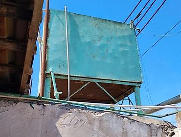 Bak, Metal, 10000 l l, İşlənmiş, Ünvandan götürmə