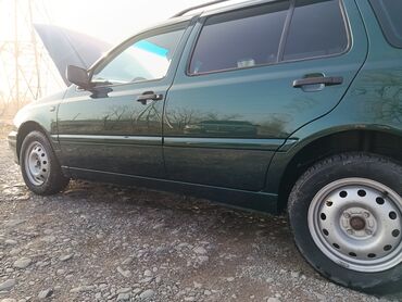 Volkswagen: Volkswagen Golf: 1997 г., 1.8 л, Механика, Бензин, Универсал — 18