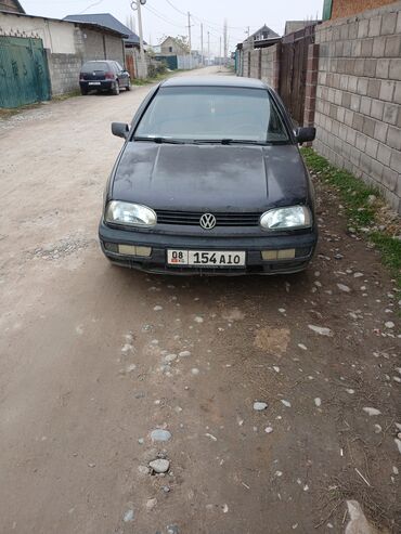 Volkswagen: Volkswagen Golf: 1992 г., 1.8 л, Механика, Бензин