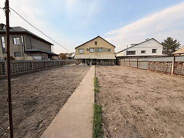 golden hous: 4 комнаты, 210 м², 12 соток, Аламедин (ГЭС-2), Риэлтор — 3