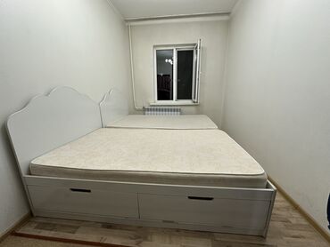 кровать для: Полутораспальная кровать, Б/у, С матрасом, длина - 200 см