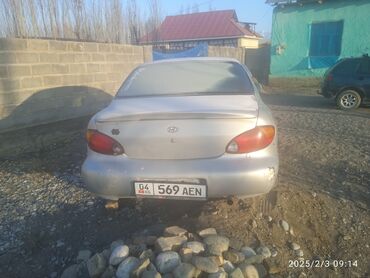 сукуплу машина: Hyundai Avante: 1999 г., 1.5 л, Механика, Бензин, Седан