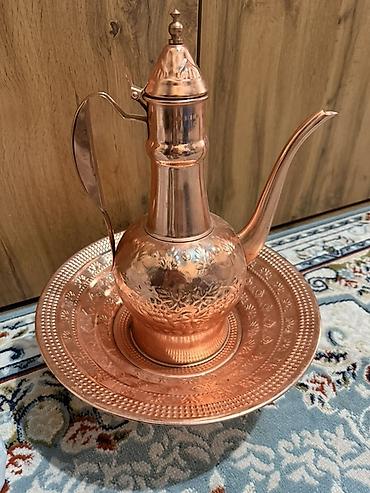 Ашкана буюмдары: Сервировки/декора: кувшин с крышкой и поднос — 1