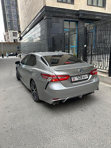 Toyota: Toyota Camry: 2018 г., 2.5 л, Вариатор, Гибрид, Седан — 3