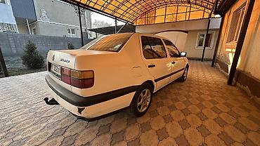mersedes e 500: Volkswagen Vento: 1992 г., 1.8 л, Механика, Бензин, Седан — 2