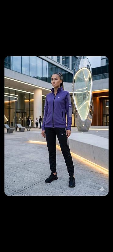 evolution trenerke: Ženske trenerke S,M,L,XL,XXL veličine za samo 3700 din
pb — 1