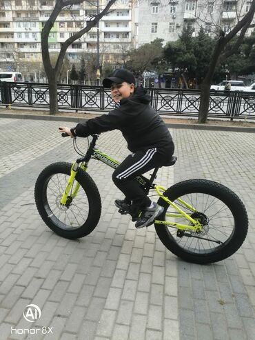 Uşaq velosipedləri: İşlənmiş İki təkərli Uşaq velosipedi 16", sürətlərin sayı: 1, Rayonlara çatdırılma, Ödənişli çatdırılma, Ünvandan götürmə — 9