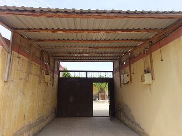 Həyət evləri və villaların satışı: --- Qovsan qəsəbəsində 4 otaqlı həyət evi 💰 Qiymət: 85 000 AZN — 16