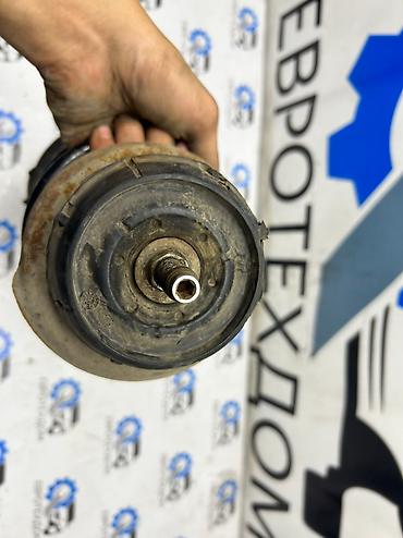 Другие автозапчасти: Амортизатор Renault Kangoo Kombi. Контрактный из Германии, в отличном — 9