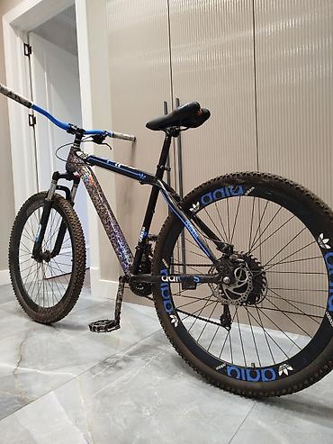 adidas velo: 29 luq dağ velosipedi əlim yandı satilir son yeri 145 təcili pul — 2