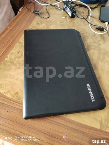 Kompüter və noutbuk aksesuarları: İşlənmiş Toshiba, 15 ", Intel Core M, 512 GB, Ünvandan götürmə