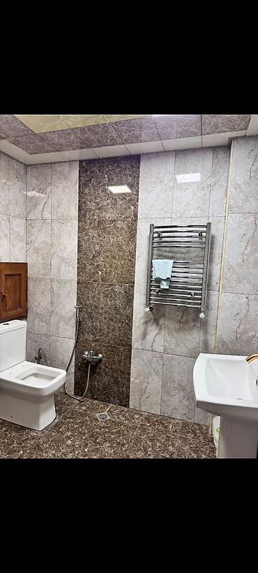 2 otaq ev: Masazırda dreem parkda 3cu mərtəbədə 2otaqli mənzil.qiymet 370man — 4