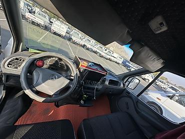бампер степвагона: Легкий грузовик, Mercedes-Benz, Стандарт, 3 т, Б/у — 10