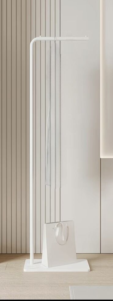 вещи для женщин: Недавно приобрел на пиндуодо, не понравилось так как она больше