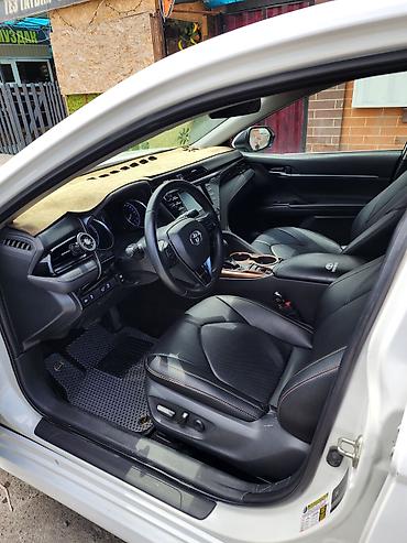 Toyota Camry: 2019 г., 2.5 л, Вариатор, Гибрид, Седан — 7