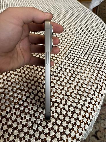 ayfon s: IPhone 15 Pro, 128 GB, Natural Titanium, Face ID — 4