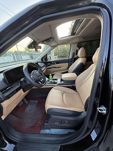 Kia: Kia Carnival: 2021 г. — 11