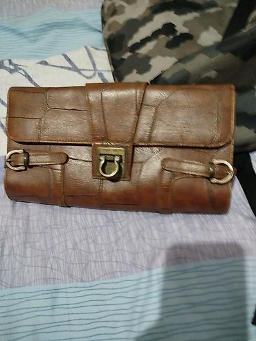 Клатчи: Набор женских аксессуаров (4 предмета) за всё . Некоторые сумки — 1