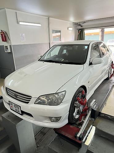 Toyota: Toyota Altezza: 2002 г., 2 л, Автомат, Бензин, Седан — 2