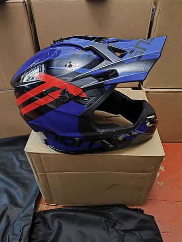 Шлемы: Мотошлем кроссовый (интеграл с визором-пиком) - Тип: полноразмерный — 11