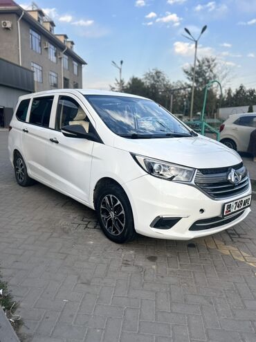 китайские авто: Changan A600EV: 2019 г., Автомат, Электромобиль, Минивэн