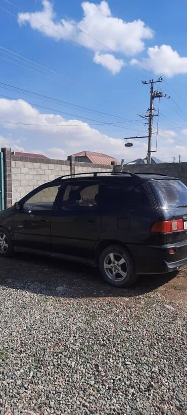 Toyota: Toyota Ipsum: 1997 г., 2 л, Автомат, Бензин, Минивэн