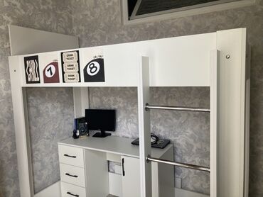 İkimərtəbəli uşaq çarpayıları: Oğlan və qız üçün, Yeni, Çarpayı, Matrassız, Siyirməli