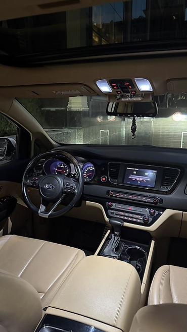 продаю кия карнивал: Kia Carnival: 2020 г., 2.2 л, Автомат, Дизель, Минивэн — 5