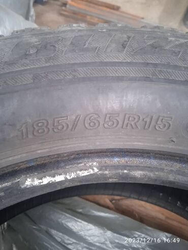 ман бак: Шины 185 / 65 / R 15, Зима, Б/у, Комплект, Легковые, Bridgestone