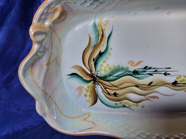 Ostalo posuđe: Oval kompletan rucni rad za serviranja itd. ruski 60,70te. Oval je na lalafo.rs — 6 Ostalo posuđe: Oval kompletan rucni rad za serviranja itd. ruski 60,70te. Oval je — 6