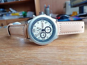 Ručni satovi: Kućište od nerdjajućeg čelika, prečnik kućišta 44 mm, debljina kućišta — 1