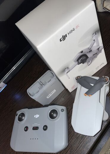 сельхоз дрон: Продаю DJI Mini 4K с пультом а также дополнительные аккумуляторы