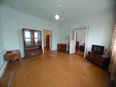 дом продажа сокулук час пик цена: Дом, 78 м², 5 комнат, Риэлтор, Старый ремонт