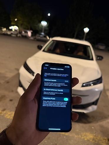 iphone 5 es: IPhone X, 64 GB, Gümüşü, Face ID — 4