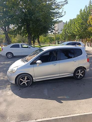 машины до 150000: Honda Fit: 2004 г., 1.3 л, Вариатор, Бензин, Хэтчбэк — 7