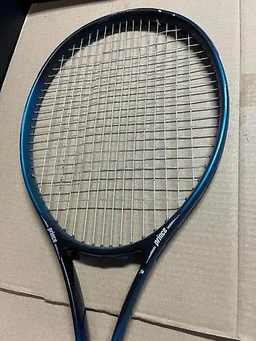 Rekviziti za vežbanje: Prince Graphite Pro 4B Oversize teniski reket - Brend/model: Prince — 2